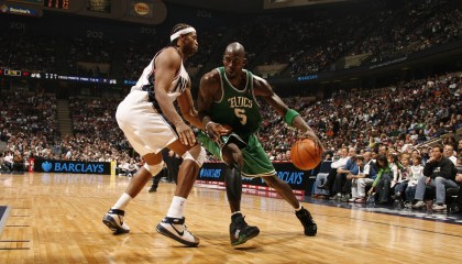 爱游戏平台-世界沙滩排球赛，沙滩上的激情碰撞，世界女子沙滩排球比赛视频